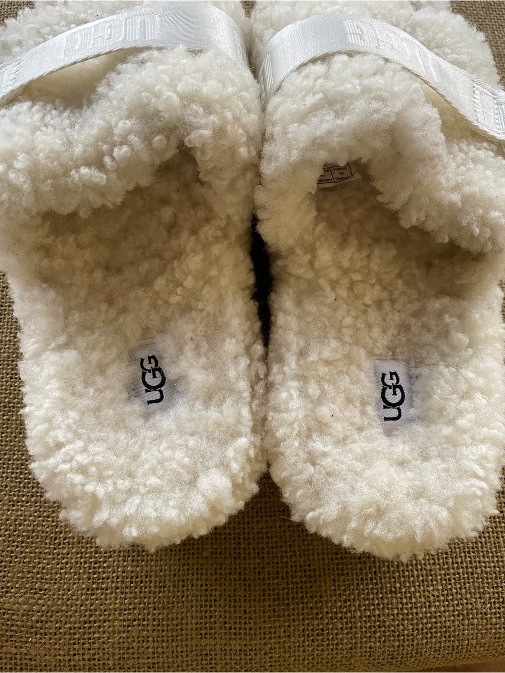 UGG Fluffita Slide Sandals in Off-White - Picture 11 of 14